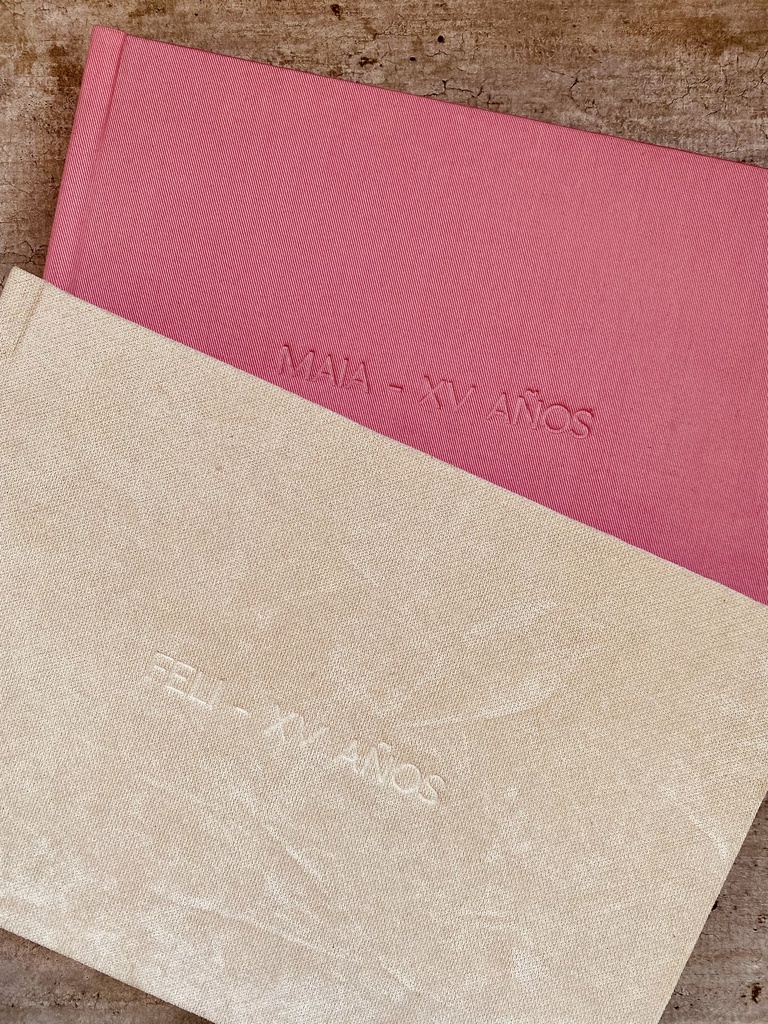 Fotolibro Classic - Tapa Textura con BajoRelieve